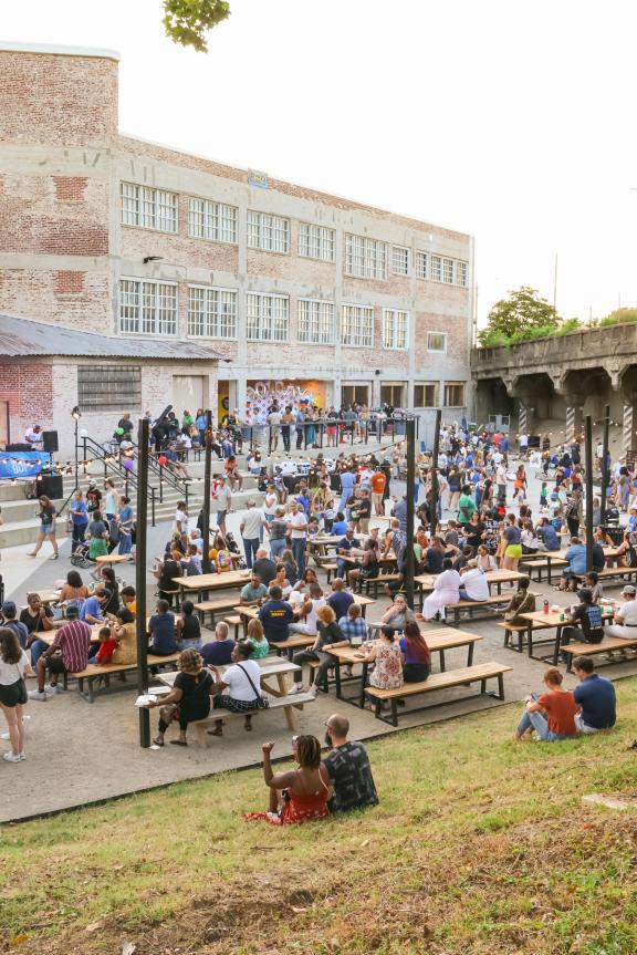 A crowd of people at The Ravine at Memphis Made Brewery.