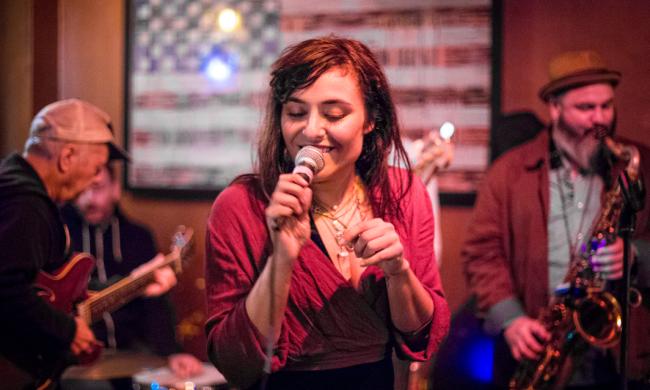 Live Music at Bar DKDC | Craig Thompson