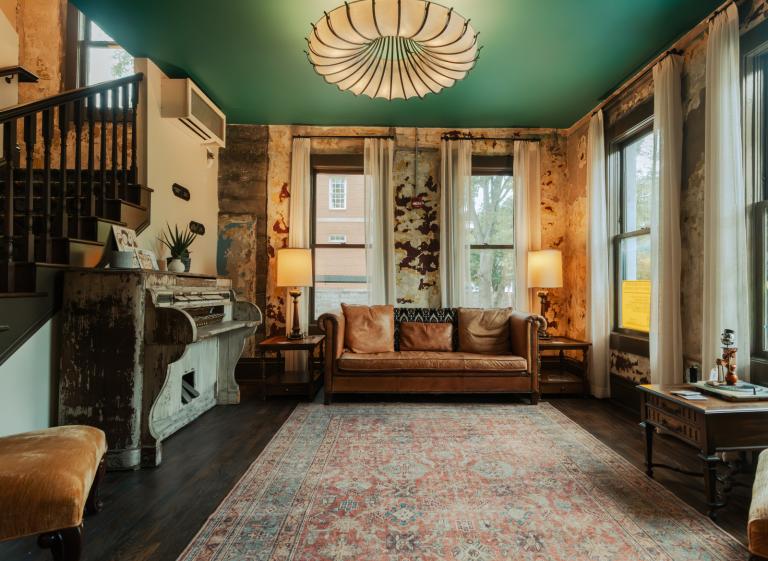 Hotel Pontotoc | Julian Harper Photo 3