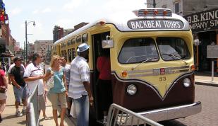 Backbeat Tours boarding: Backbeat Tours